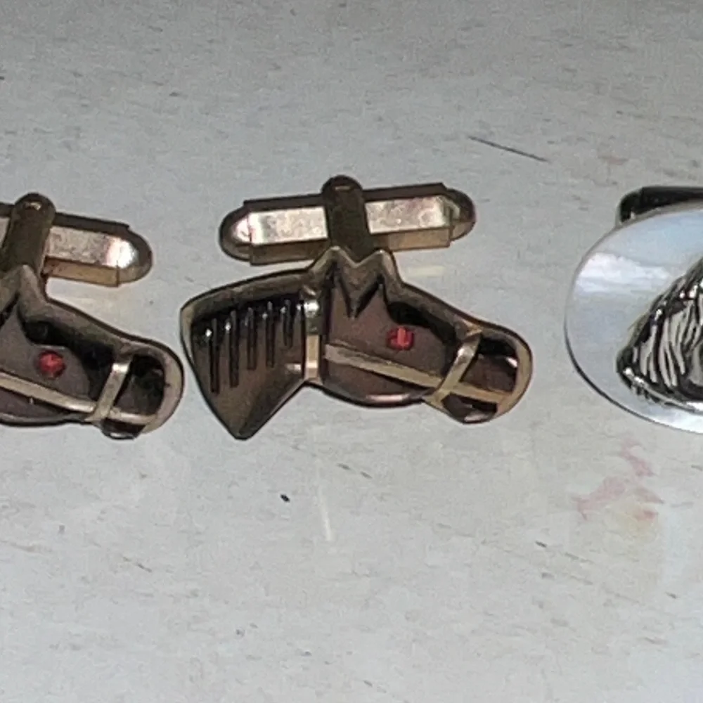 2 Sets Abalone & Mother Pearl Horse Cufflinks